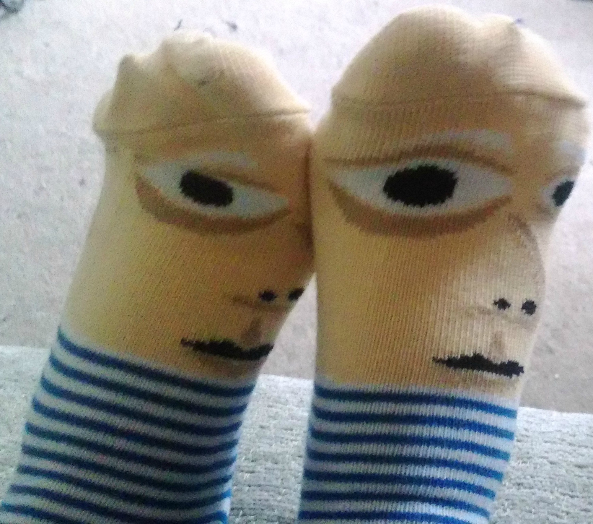 Chatty Feet