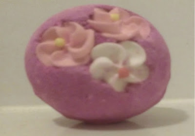 REVIEW: Lush Think Pink Bath Bomb