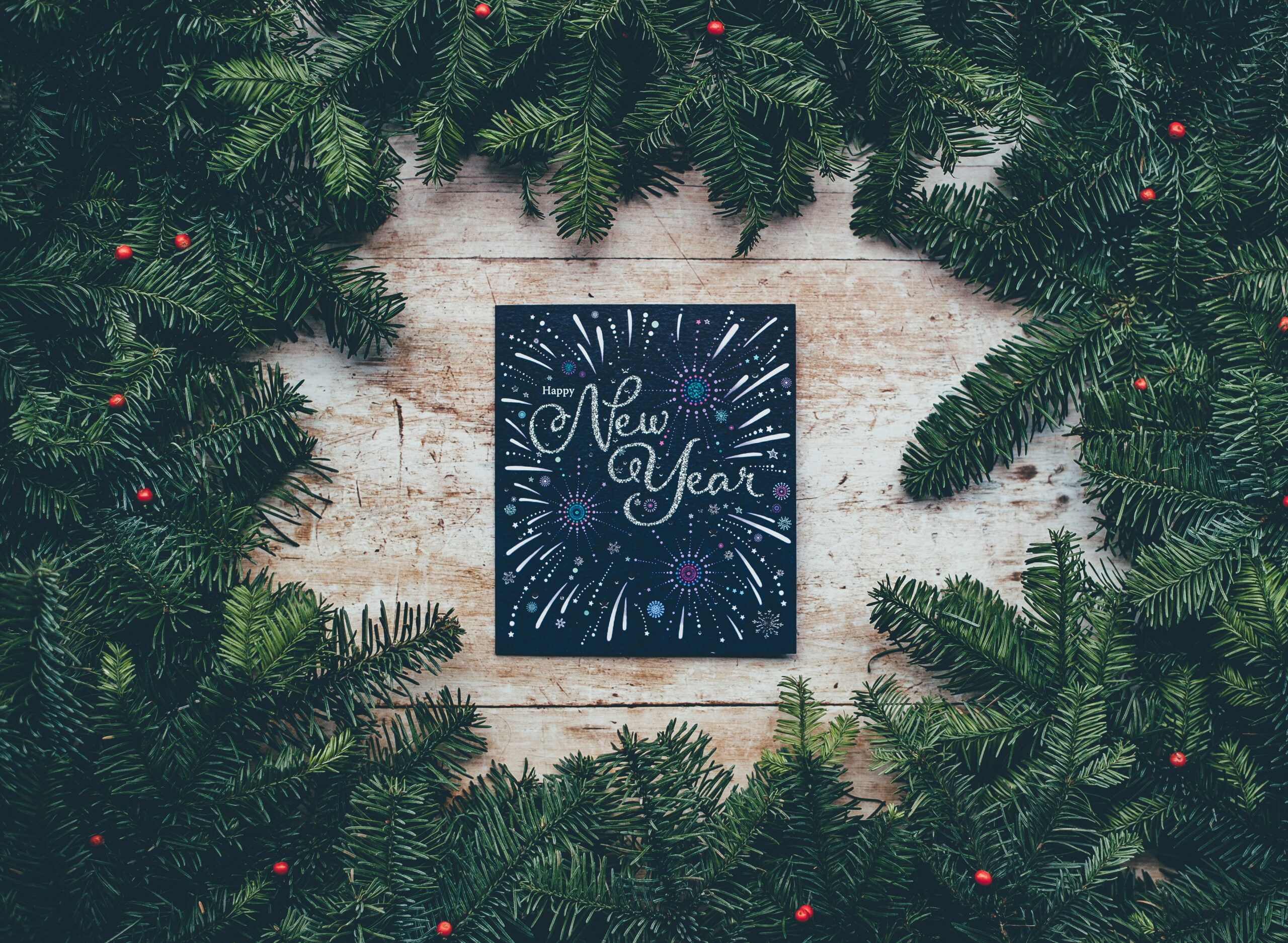 9 New Year Resolutions To Complete