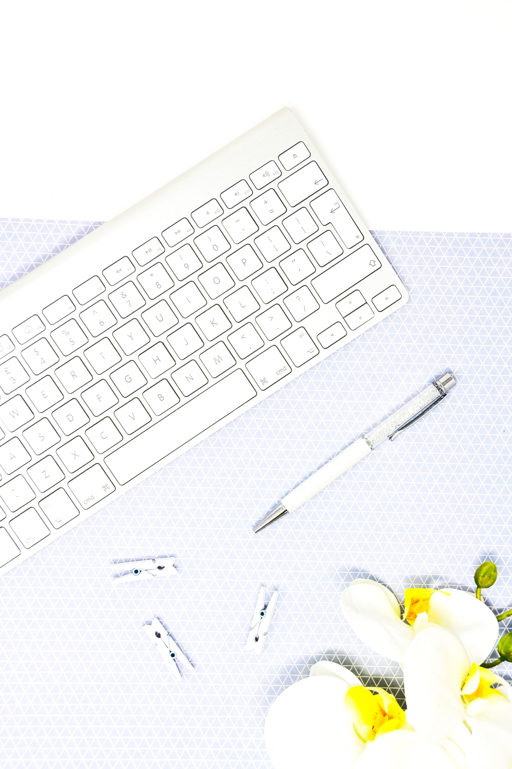 Why I’m Working Towards Creating A Passive Income With Design Bundles
