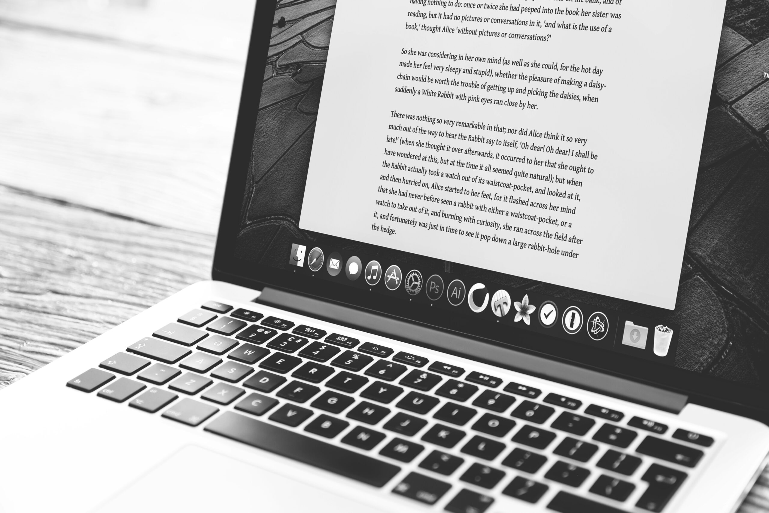 Profitable Side-Hustles for Writers: Turning Words into Wealth