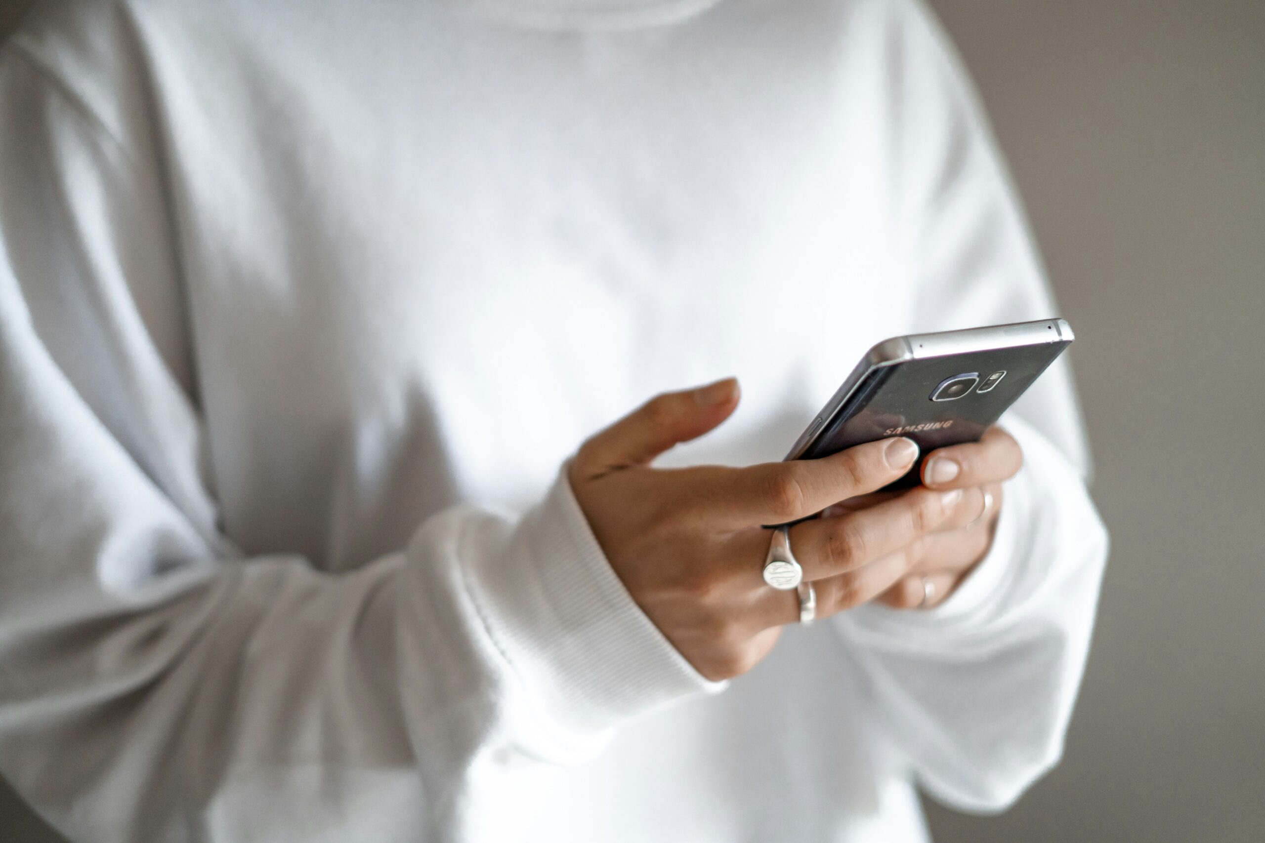 Why I Swapped Mindless Scrolling for Hobby Time And You Can Too | Guest Post