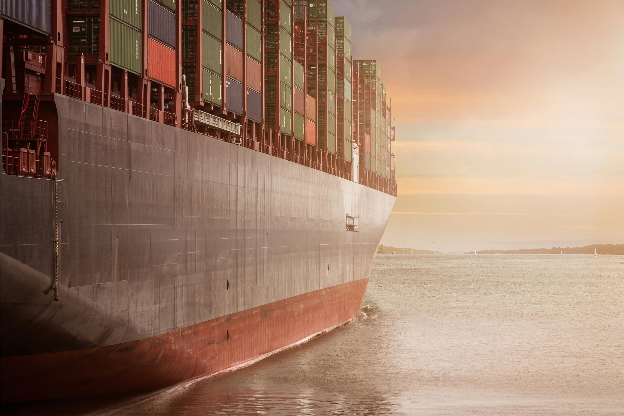 How to Maximise Efficiency in Your Shipping Business