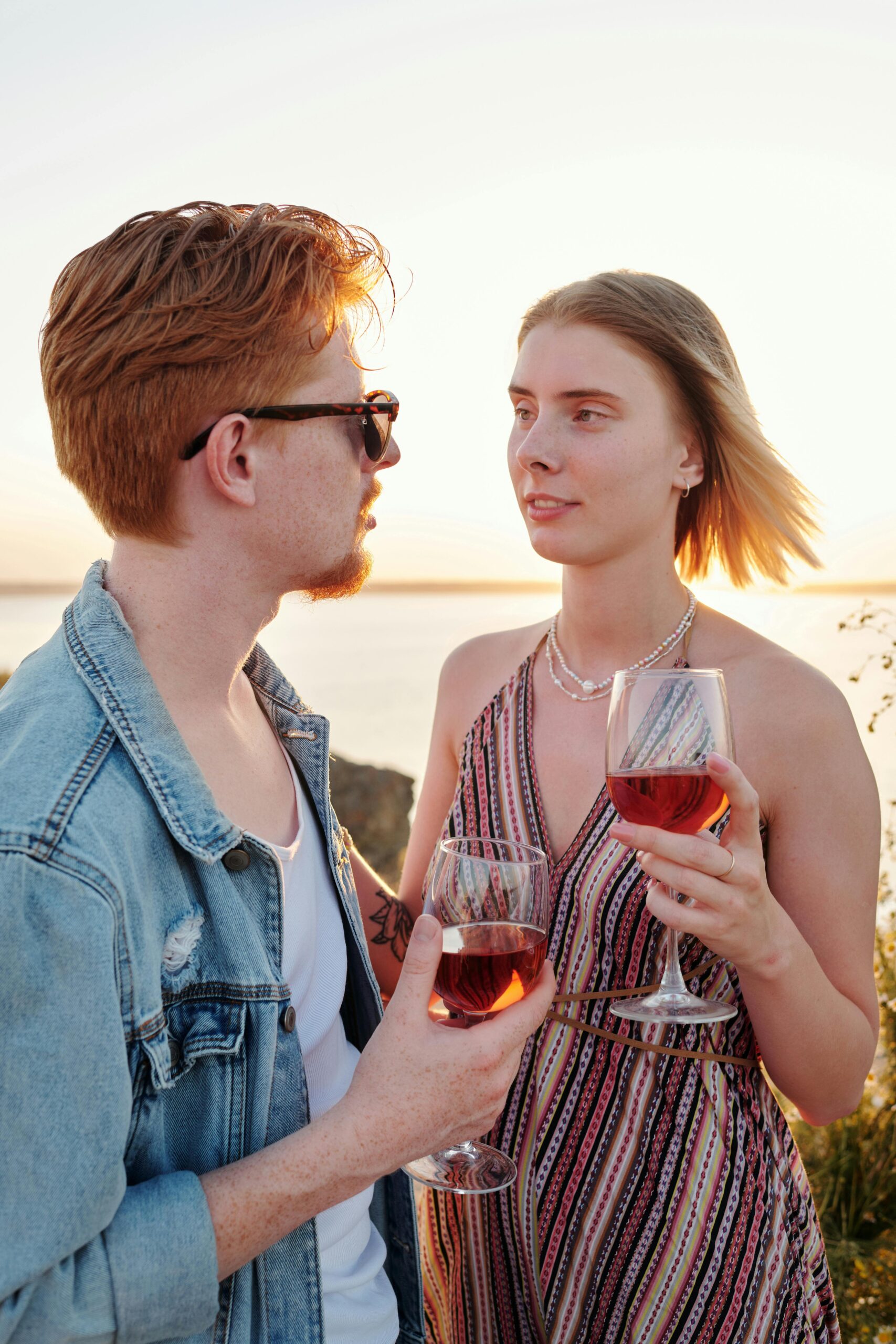 Sick Of Dating Apps? Here’s A Few Other Ways To Meet Someone New